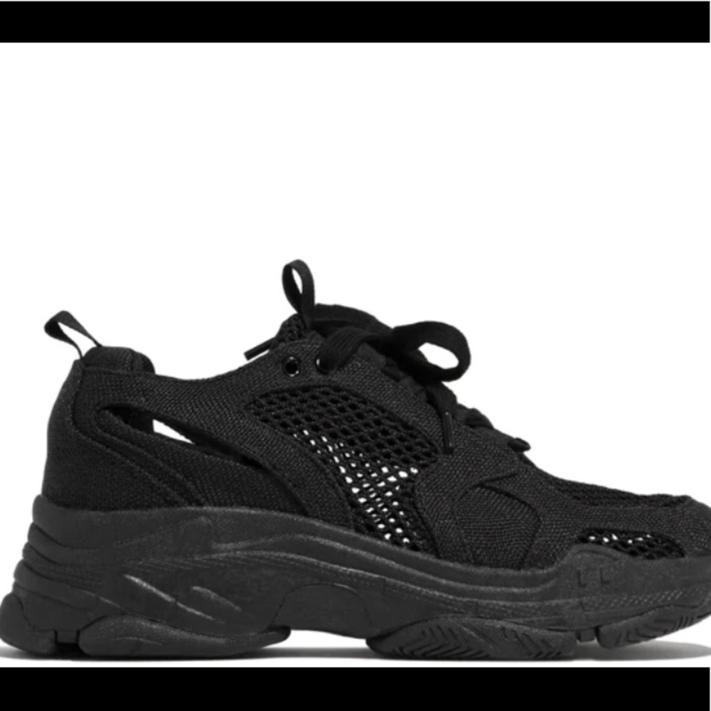 Miss Lola Head Start Sneakers